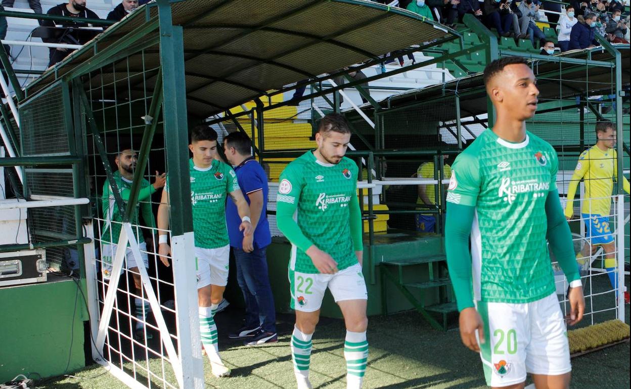 El internacional Marvin, en primer término. / 