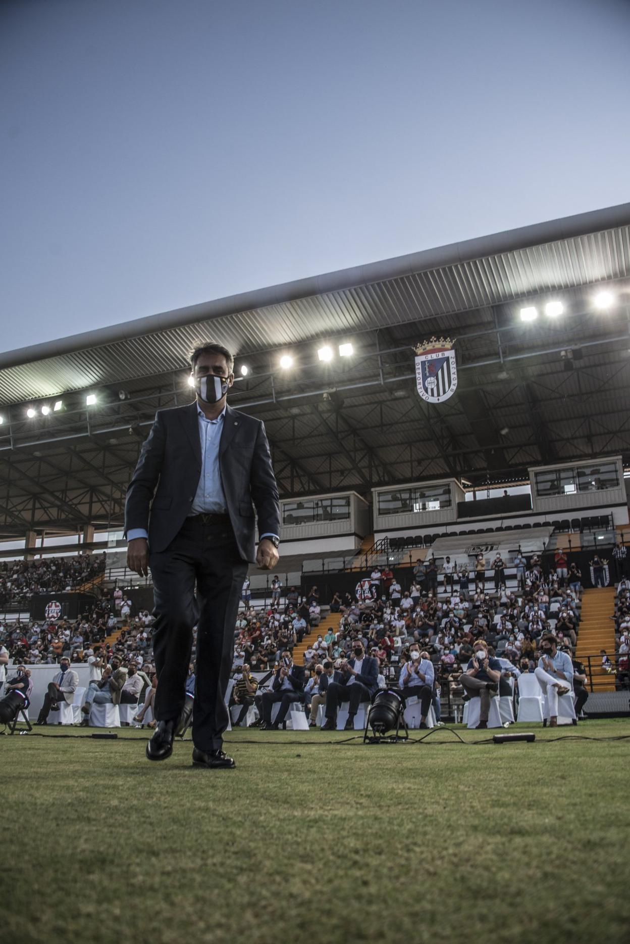 Joaquín Parra en la presentación de la campaña de abonos 2021-22 en el Nuevo Vivero. 