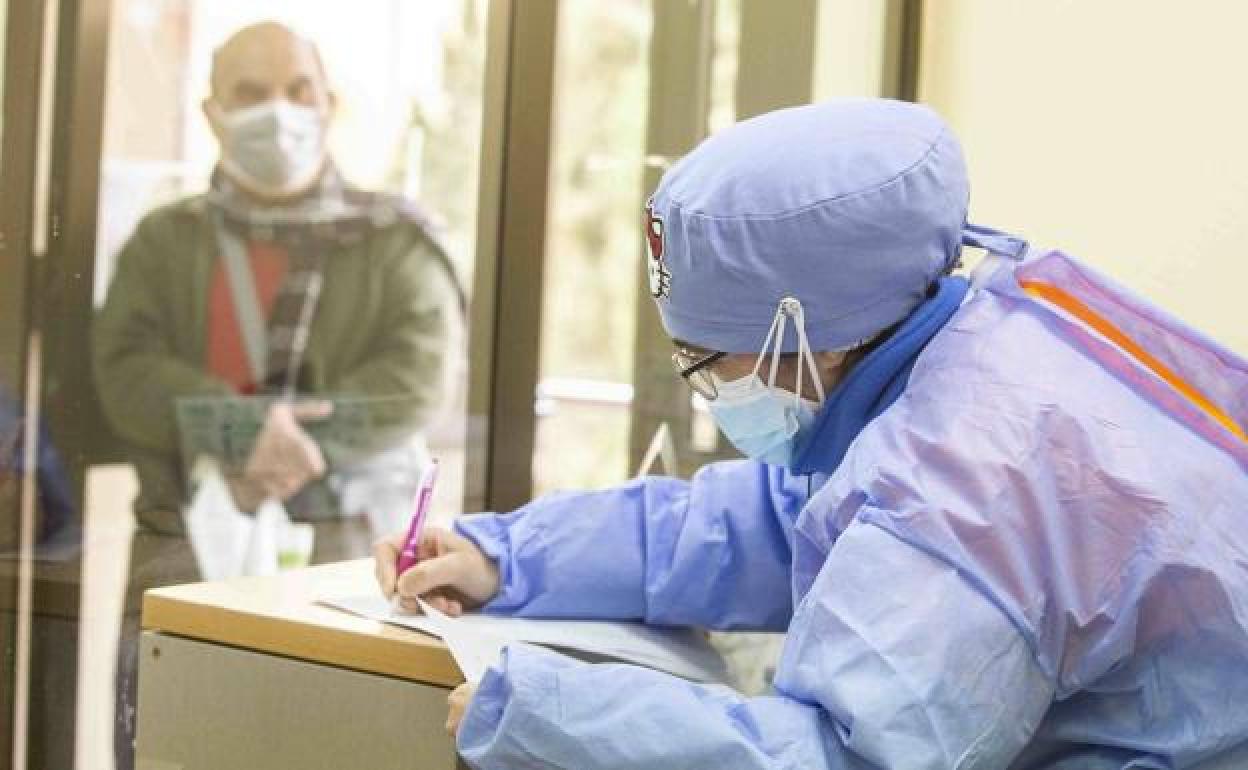 Coronavirus en Extremadura: La región comunica 2.401 nuevos positivos y suma más de 20.000 en la última semana 