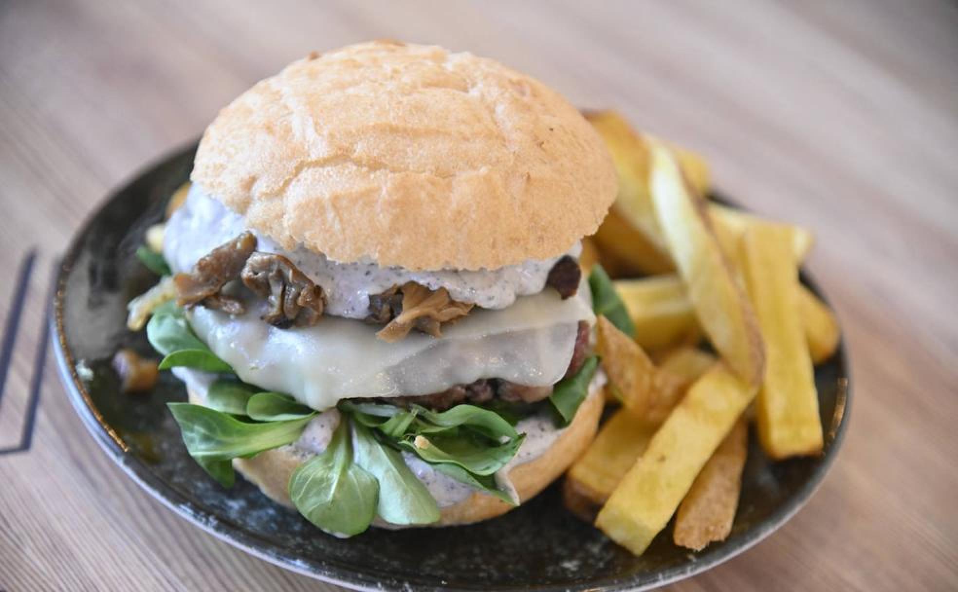 Hamburguesa libre de gluten de Origen Bouquets. 