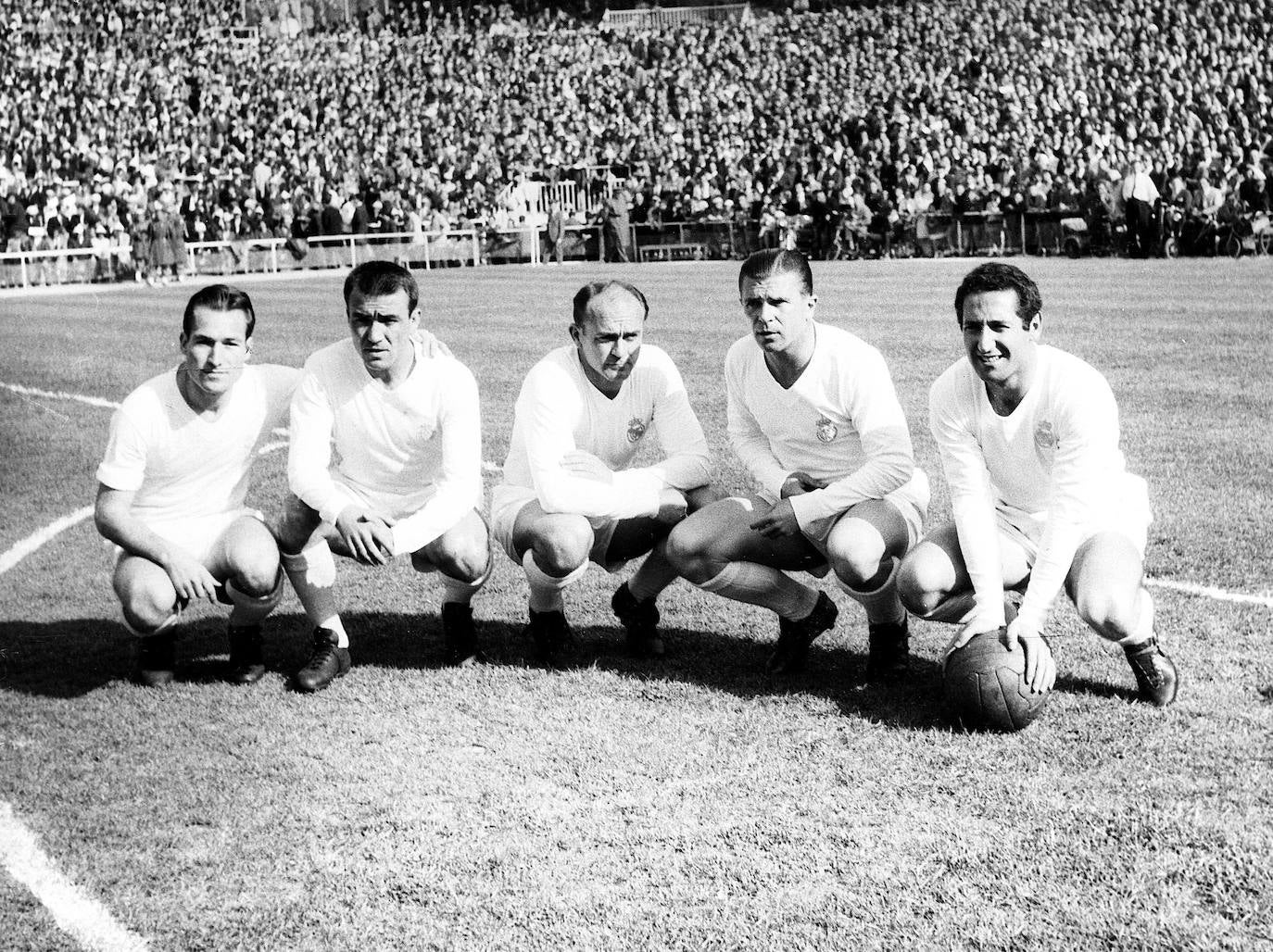 Del Sol, Tejada, Di Stefano, Puskas y Gento posan en 1962. 