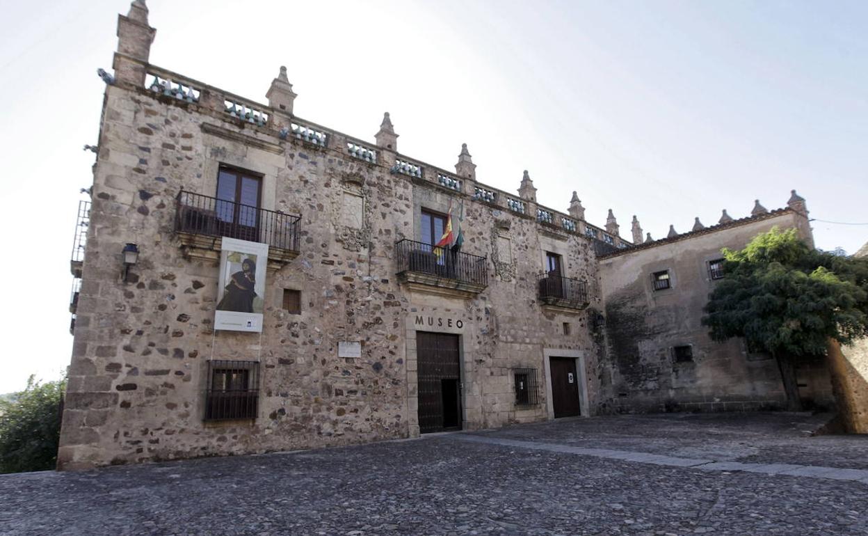El Museo de Cáceres, en la plaza de las Veletas. 