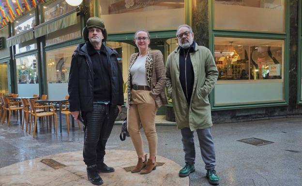 Hosteleros y comerciantes del Casco Antiguo piden que se prohíba el botellón en el Carnaval de Badajoz