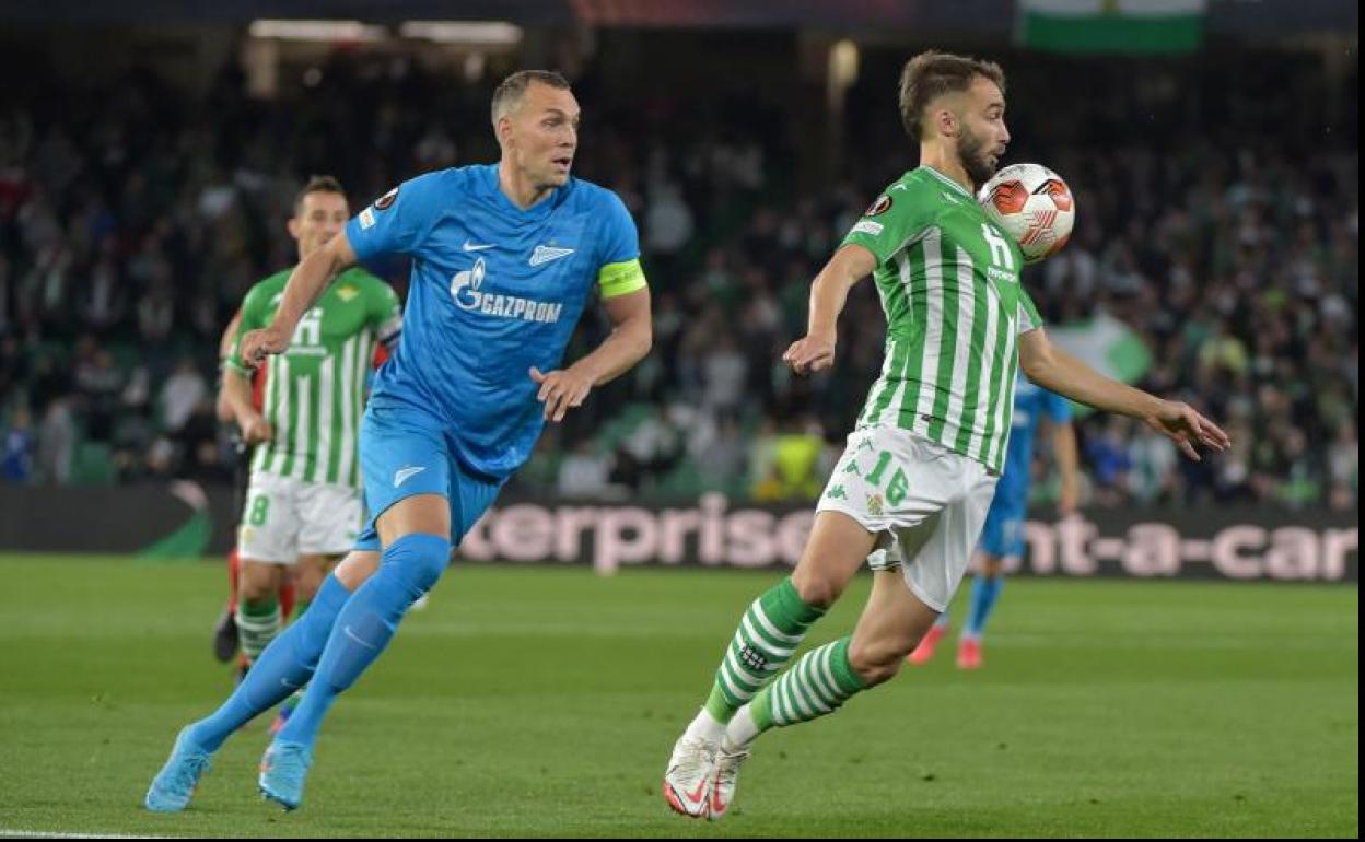 El Betis más sufridor regresa a octavos ocho años después