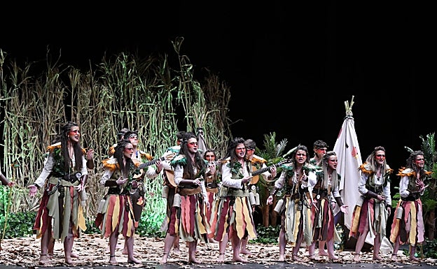 Los Mini-Folk el lunes durante su actuación en el teatro López de Ayala. 