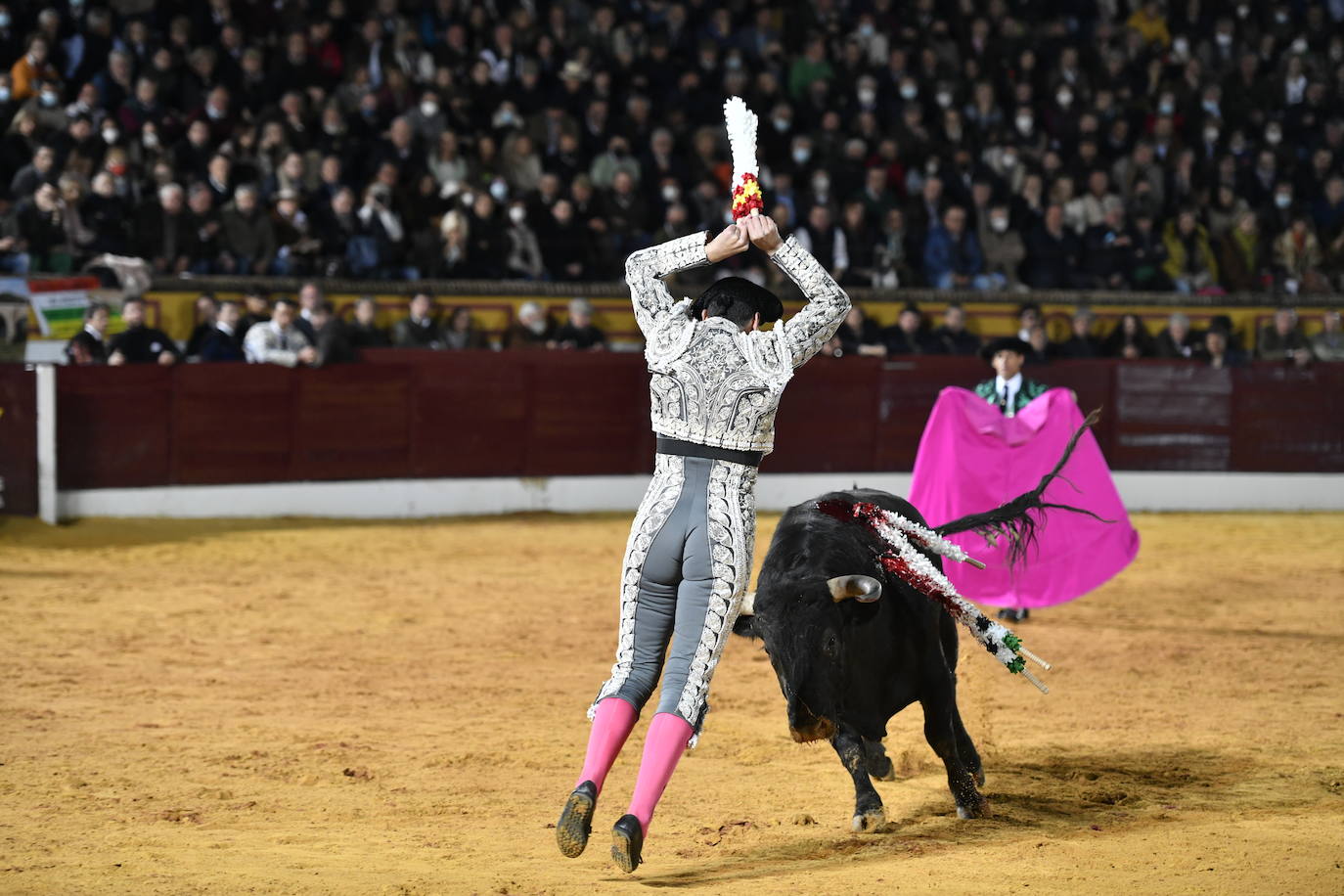 Fotos: En imágenes | La primera corrida de toros de Olivenza con Morante de la Puebla, El Juli y Emilio de Justo