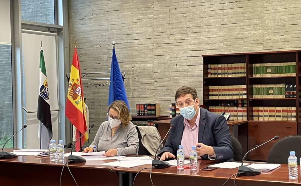 Las oposiciones a maestros en Extremadura se celebrarán el 18 de junio