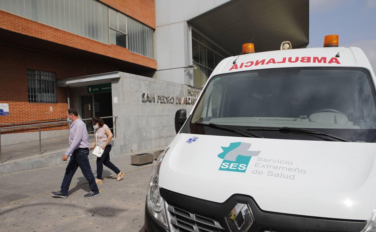 El SES desiste del actual proceso para adjudicar las ambulancias y prepara otra licitación acorde al fallo del Supremo
