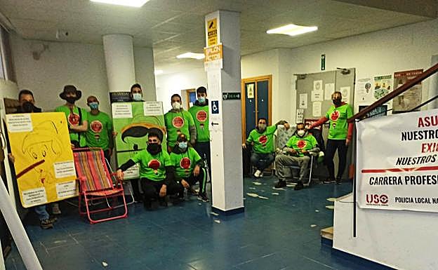 Los agentes han decidido encerrarse en la jefatura de la Policía Local 