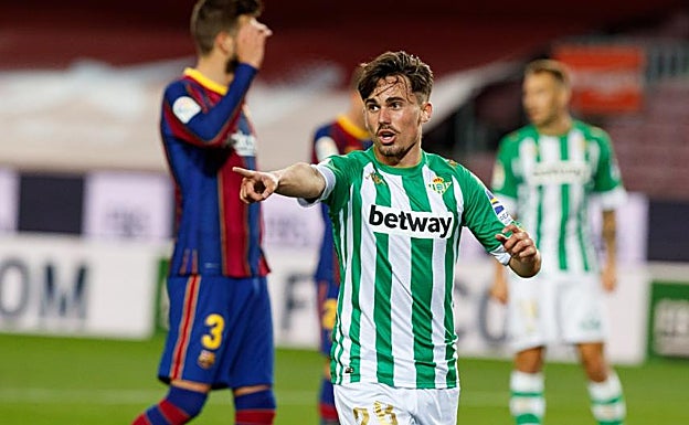 Rodri, contra el Barcelona, equipo ante el que debutó. 