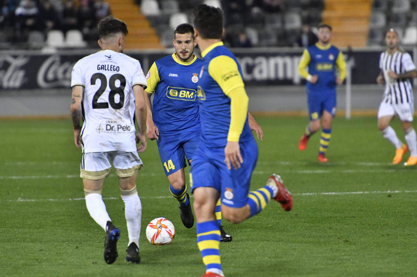 Fotos: Gran victoria del CD Badajoz ante el Real Irún