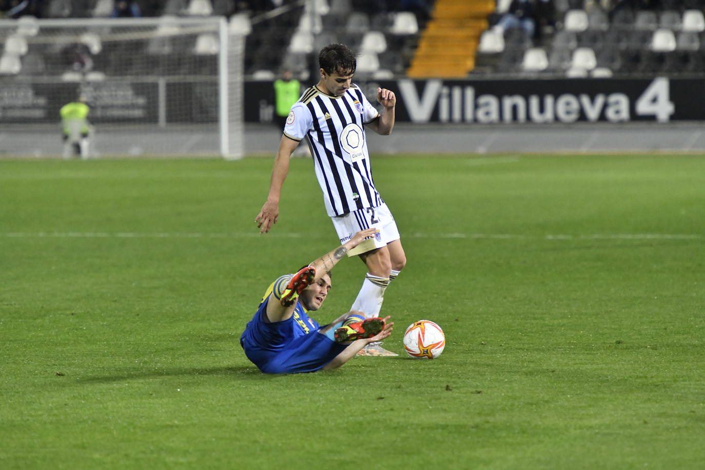 Fotos: Gran victoria del CD Badajoz ante el Real Irún