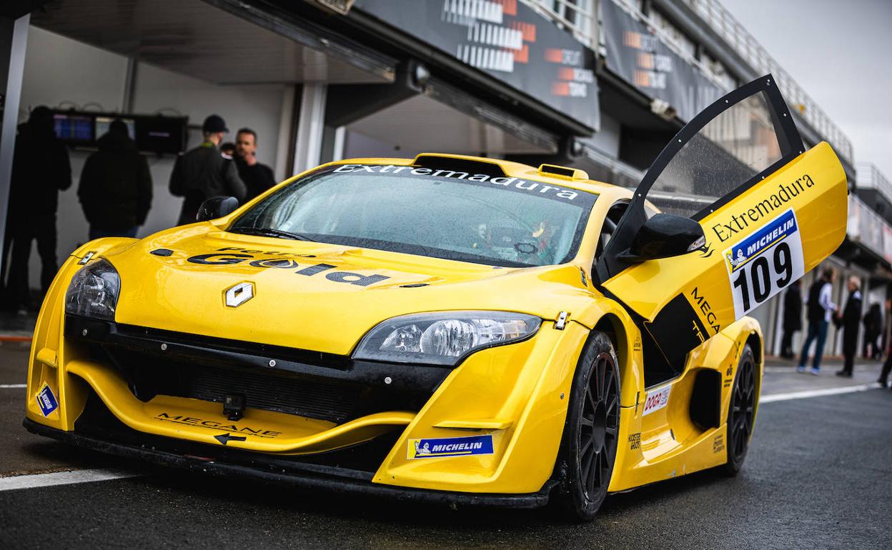 Ángel Santos se estrena con dos podios en Valencia Hoy