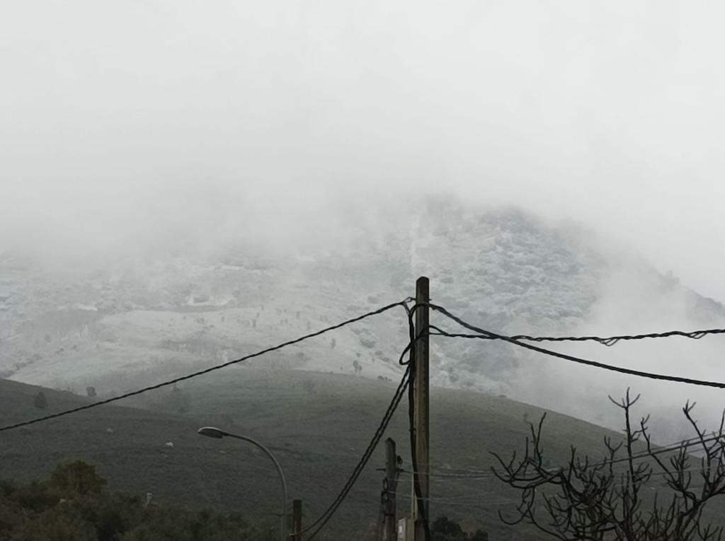 Fotos: Nieve caída en la zona de las Villuercas en pleno mes de abril