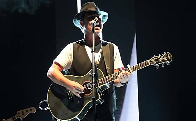 El cantante y compositor portugués José Mateus.