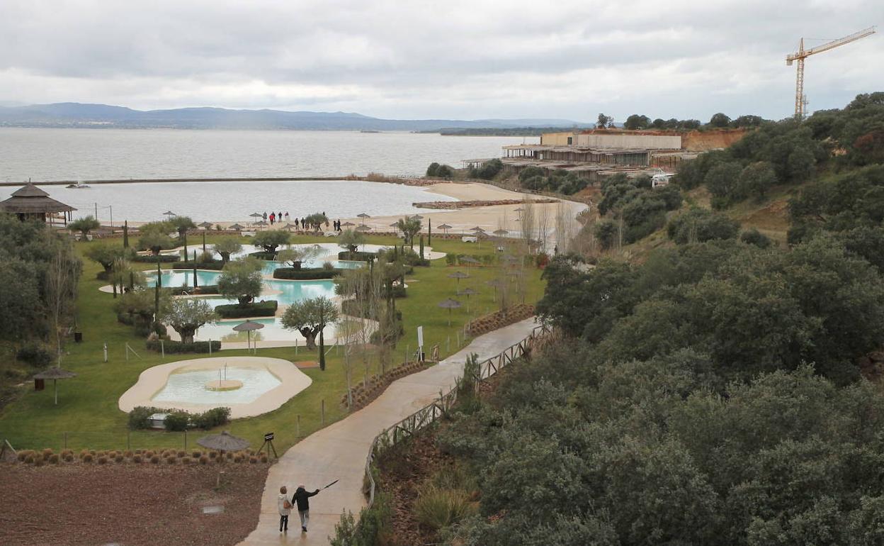 Vista parcial del complejo ubicado a hora y media en coche de Madrid.
