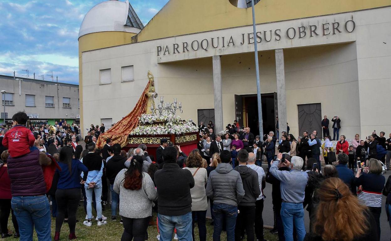 Salida en procesión del Dulce Nombre de María en 2019.