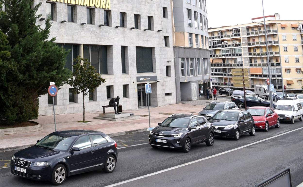 Intervinieron en cajeros de la avenida Alfonso VIII de Plasencia. 