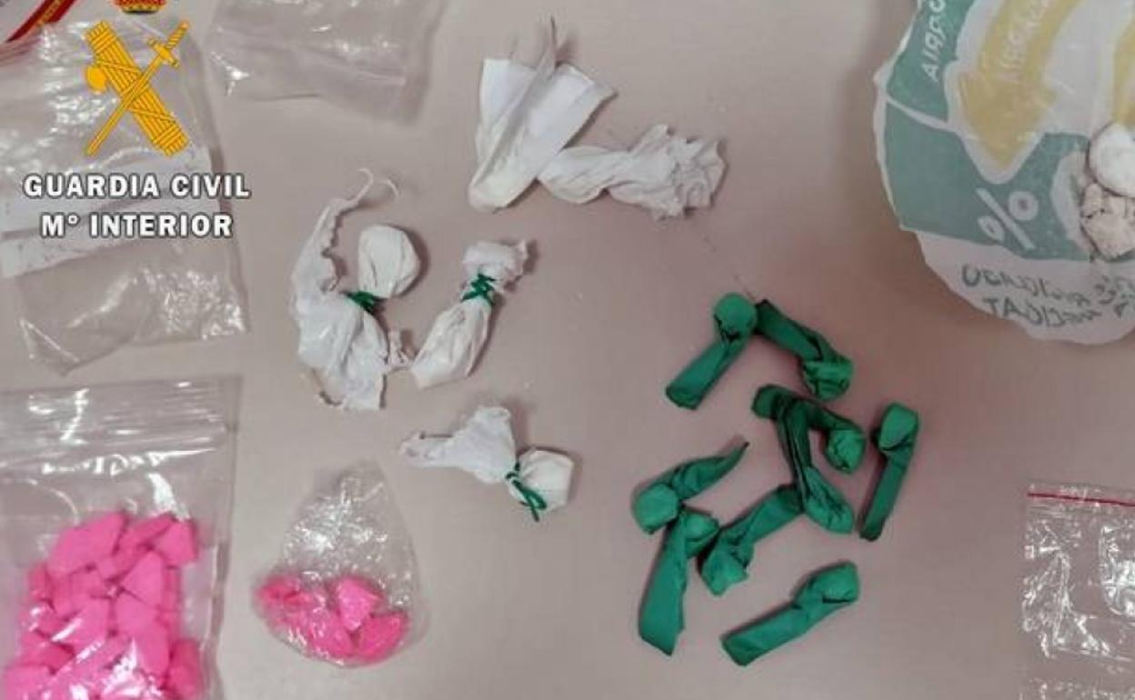 Sucesos de Extremadura: Detenida una vecina de Monesterio por traficar con cocaína y metanfetaminas