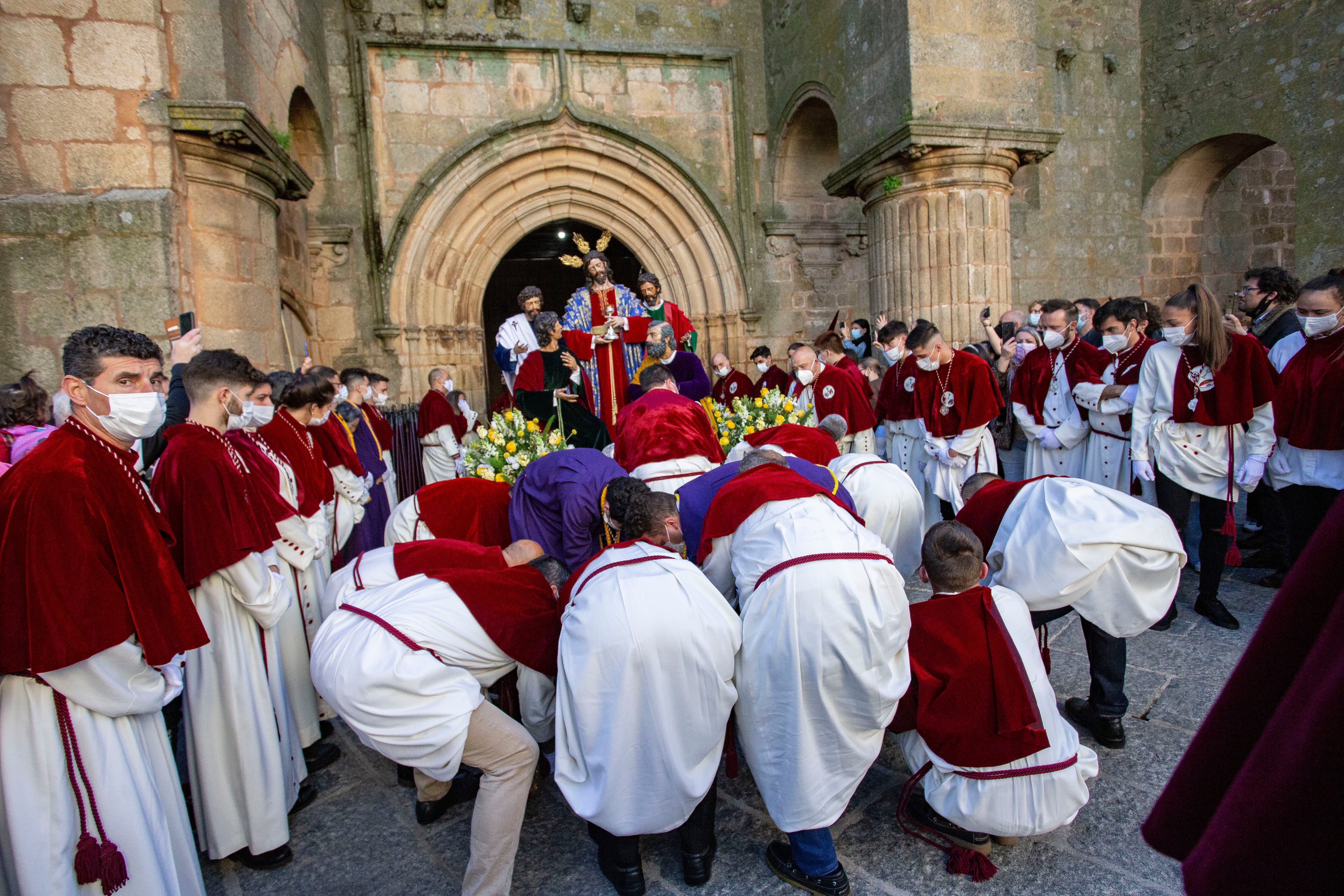 La Sagrada Cena abrió un Jueves Santo radiante en Cáceres