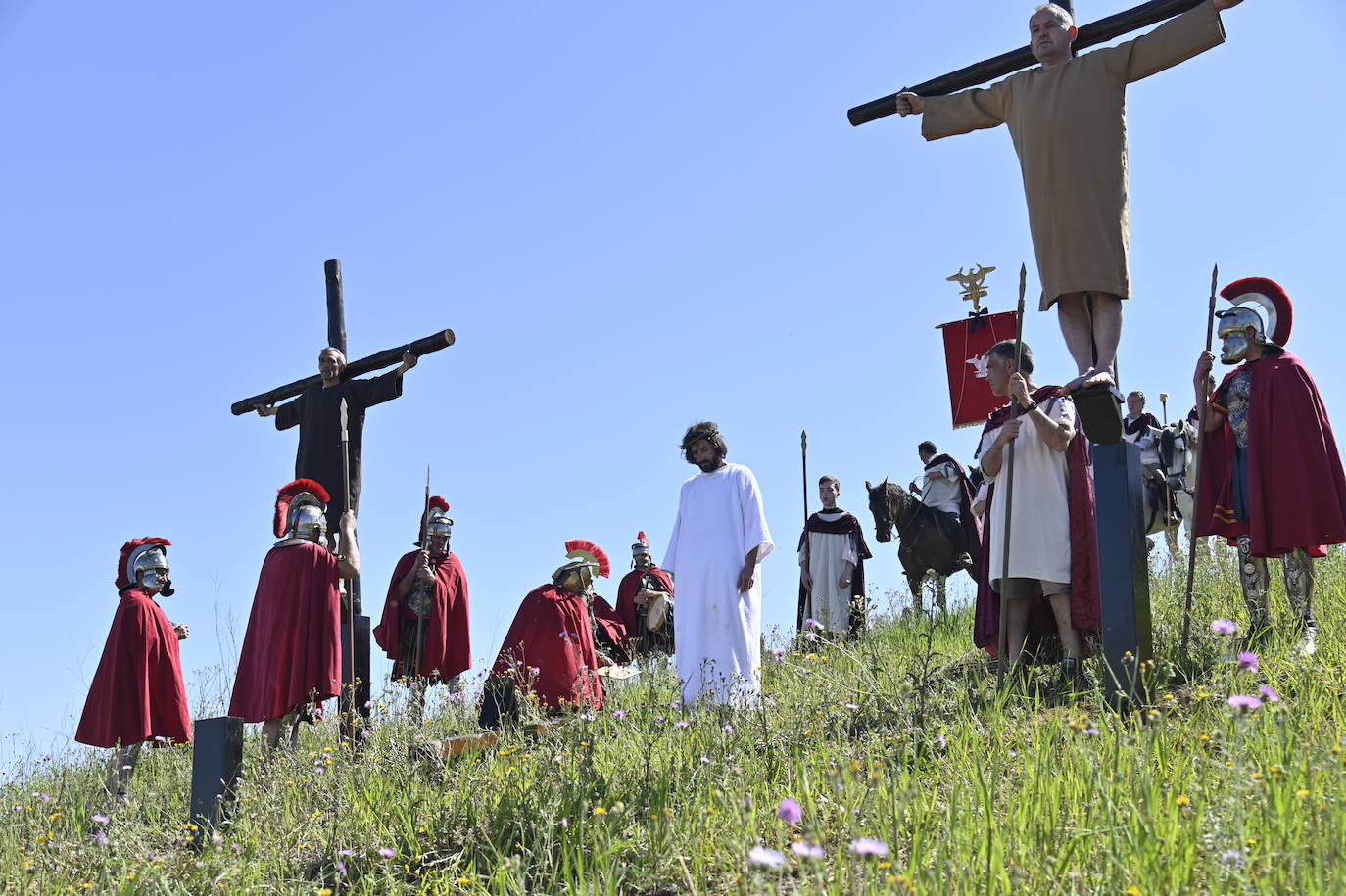Fotos: Vía Crucis en el Cerro de Reyes