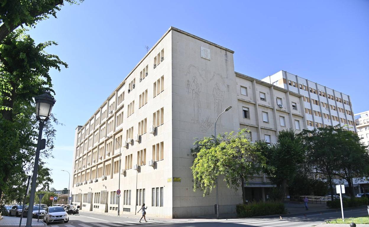 El juicio por abusos sexuales de menores se ha celebrado en la Audiencia de Badajoz.