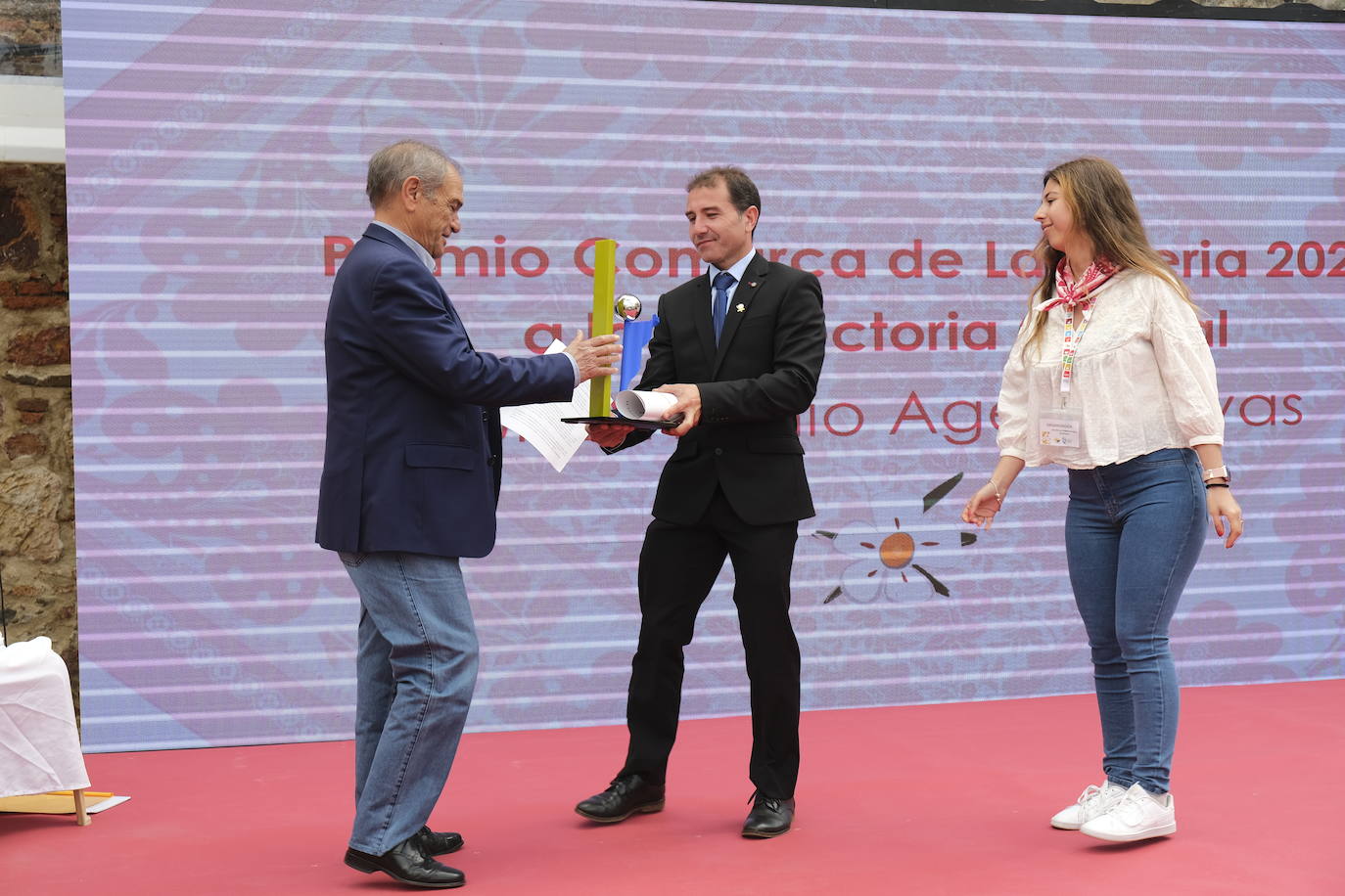 Fotos: Fiesta de la Jara en Flor, día grande de La Siberia