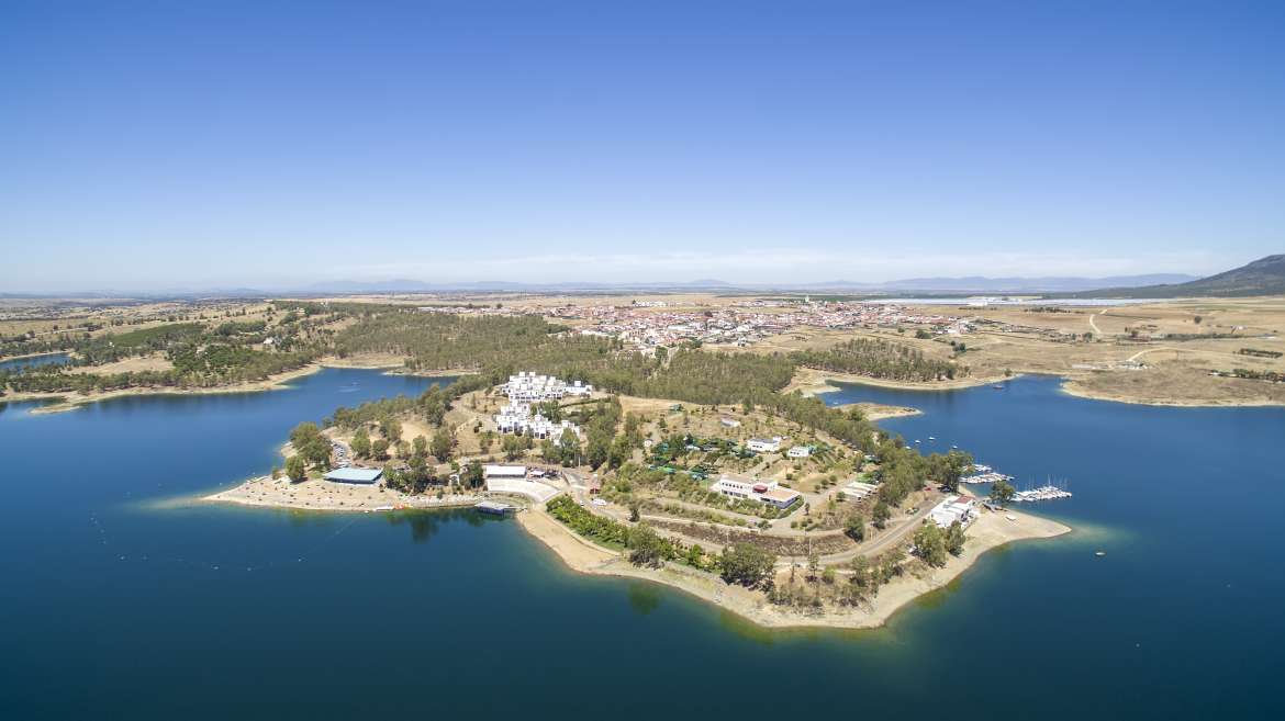 Playa de Orellana la Vieja. 