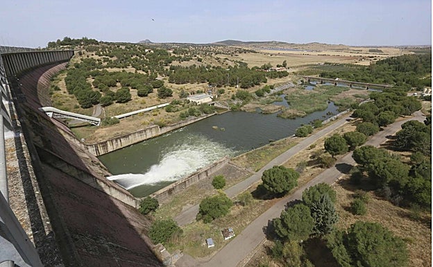 Embalse de Alange esta mañana desde otra perspectiva. 