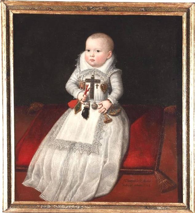 Cuadro de la infanta Ana Mauricia de Austria, hija de Felipe III, pintado en 1602 por Pantoja de la Cruz. Con un año de vida tenía gran cantidad de objetos protectores. Llegó a ser reina consorte de Francia y murió a los 65 años.