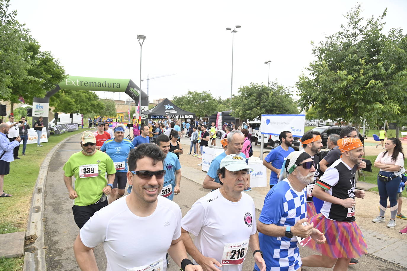 Fotos: FIesta en la VI Carrera por la Diversidad &#039;Los Palomos-Aqualia&#039; de Badajoz