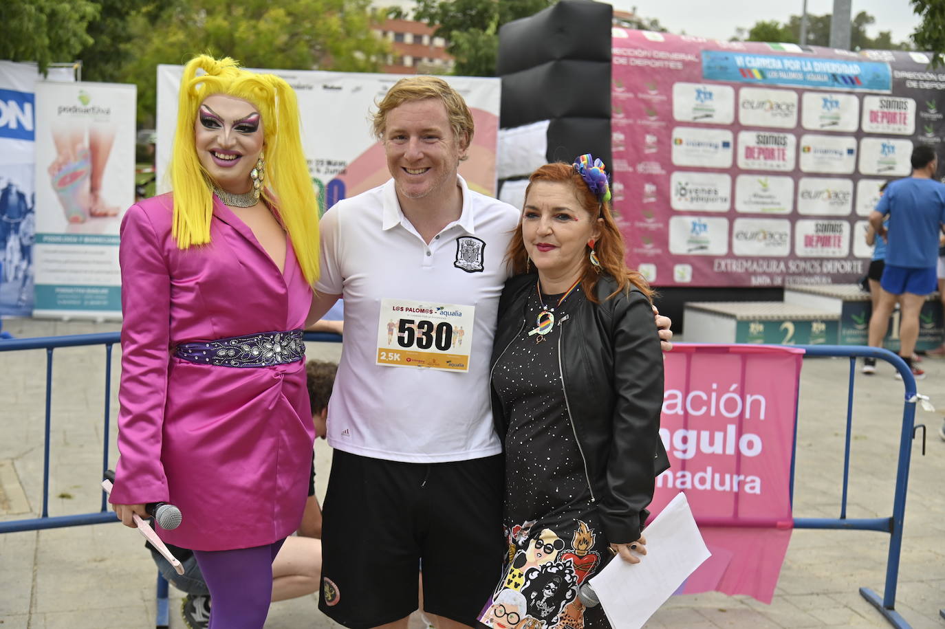 Fotos: FIesta en la VI Carrera por la Diversidad &#039;Los Palomos-Aqualia&#039; de Badajoz