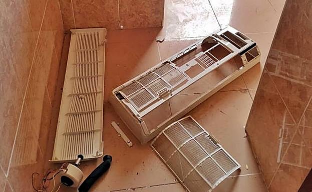 Dos detenidos por desvalijar un centro de día y un local de copas de Talavera la Real