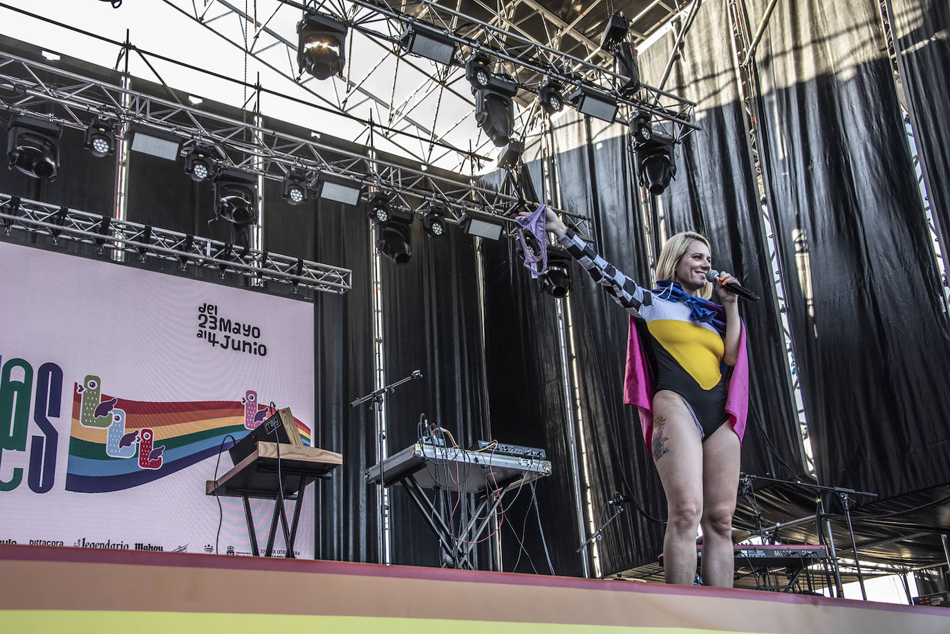 Fotos: Ambiente de este sábado en Badajoz por la fiesta de Los Palomos