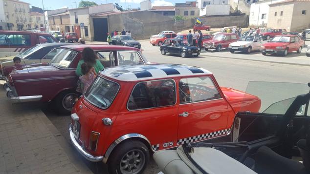 Los organizadores de la cita han dispuesto un recorrido de unos 44 kilómetros con salida en Salvaléon a las diez de la mañana