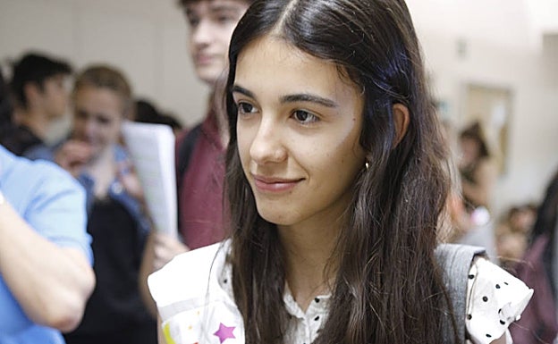 Esther Gonzáles ha hecho el primer examen de la EBAU, en Cáceres, en el día de su cumpleaños. 