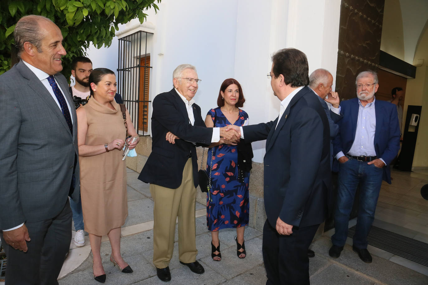 Fotos: La presentación del libro de Madina y Sémper &#039;Todos los futuros perdidos&#039; rinde homenaje a las víctimas extremeñas de ETA