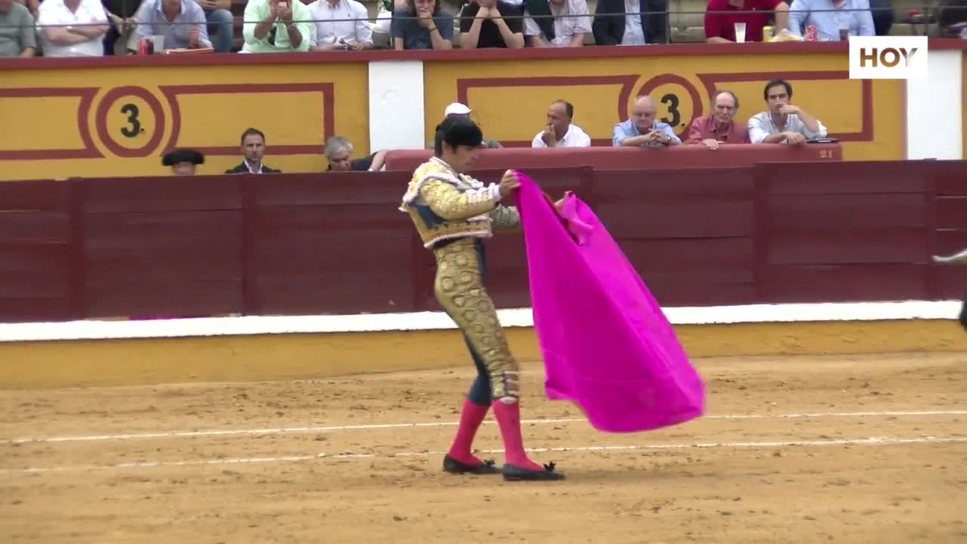 Resumen de la encerrona de Perera en la Feria Taurina de Badajoz