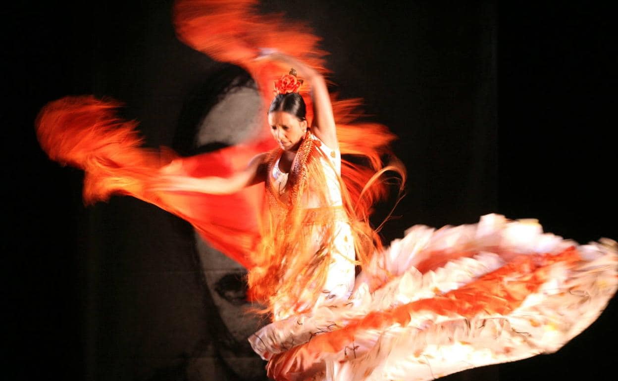 La bailaora Eva Yerbabuena estará en el Festival de Flamenco y Fado de Badajoz .