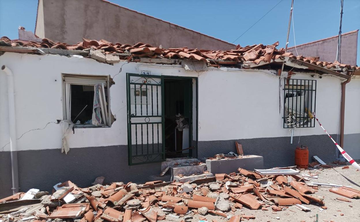 Estado en el que ha quedado la vivienda tras la explosión de la bombona. 