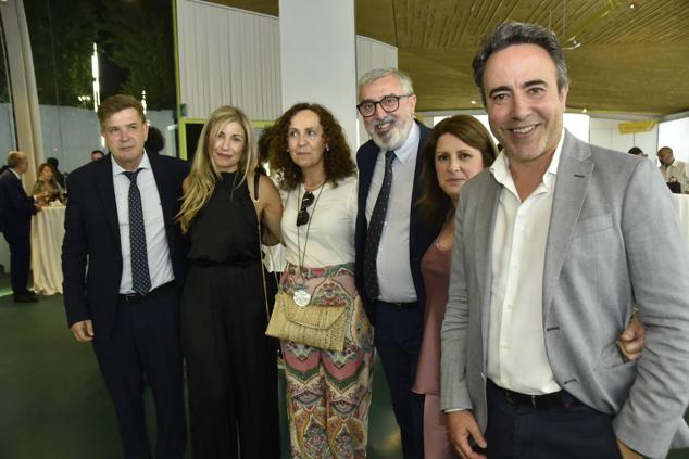 Antonio Franco, Emma Guerrero, Carmen Aguado, Paco Álvarez, María García y Francisco Sánchez.