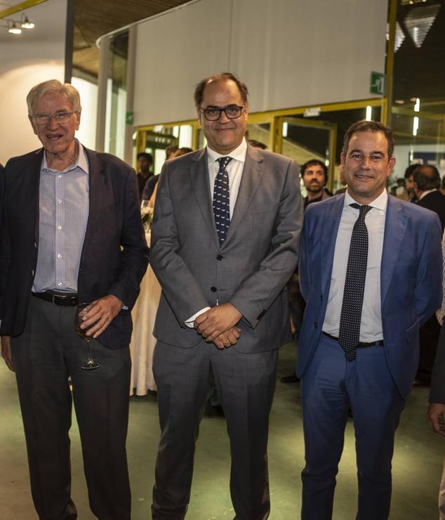 Domingo Fernández, Pablo Llamas y Santiago Carvajal. 