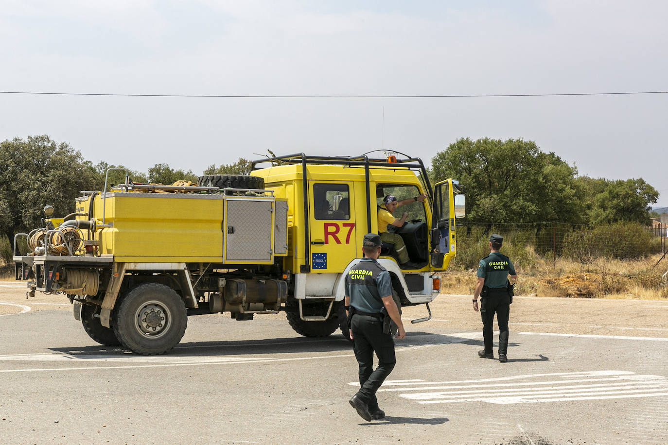 Fotos: Los incendios forestales que asolan Extremadura este sábado, en imágenes