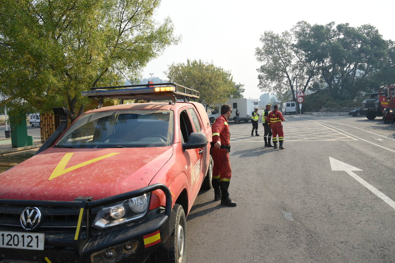 Fotos: Las imágenes del incendio en el Jerte este domingo