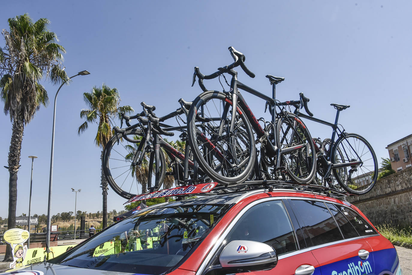 Fotos: La Vuelta a Portugal pasa por Badajoz