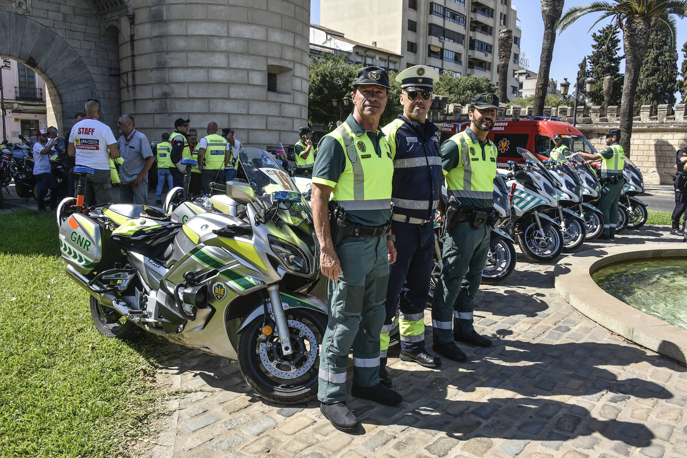 Fotos: La Vuelta a Portugal pasa por Badajoz