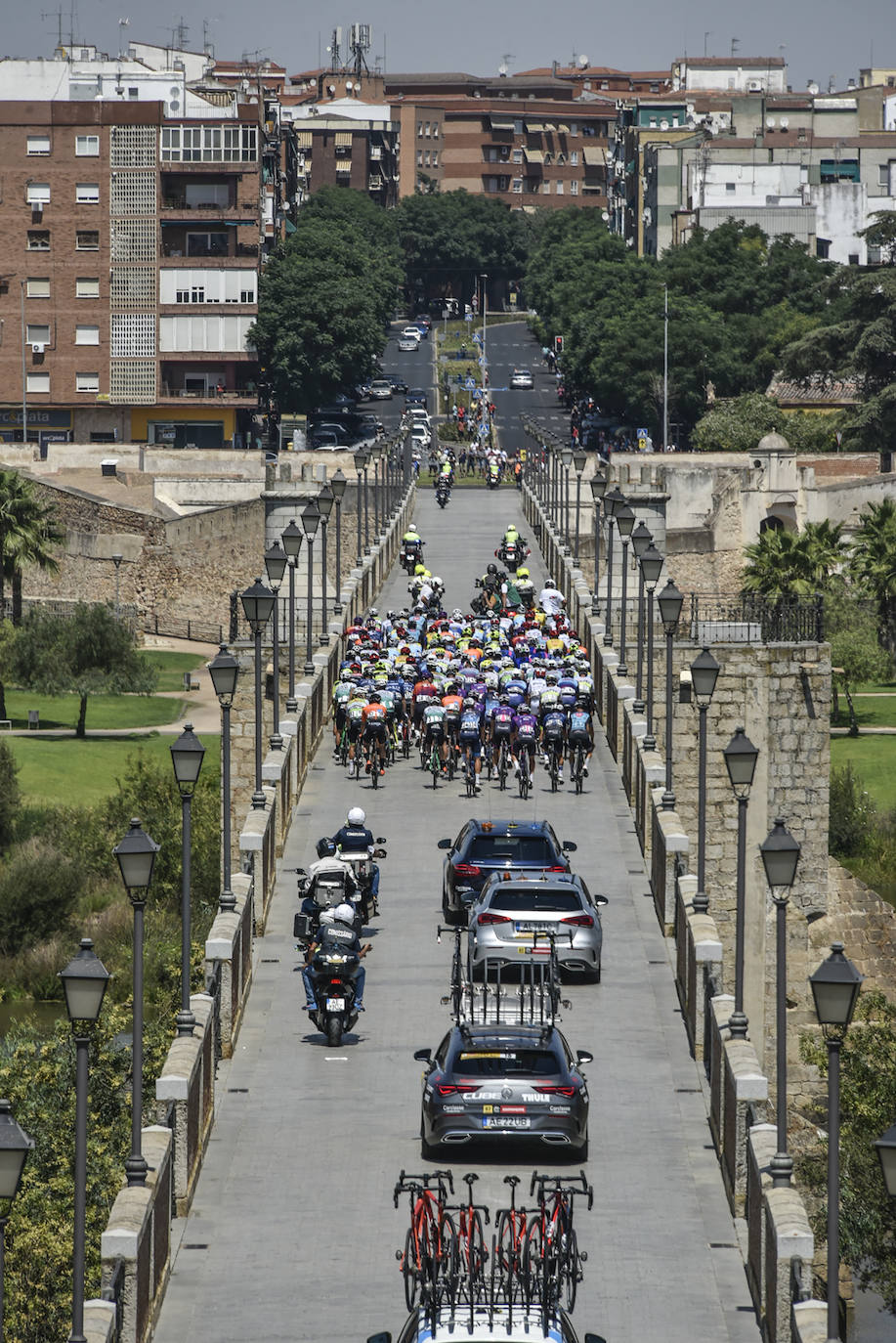 Fotos: La Vuelta a Portugal pasa por Badajoz