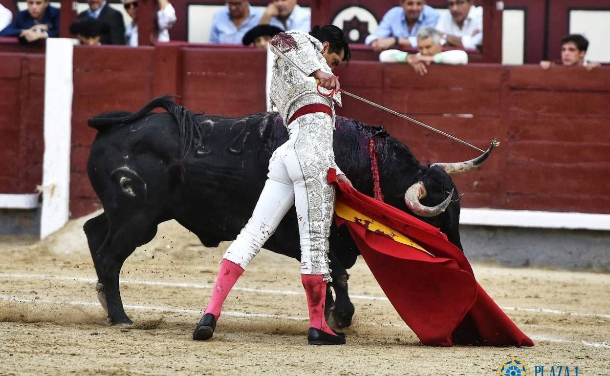Jairo Miguel, con el segundo de su lote. 