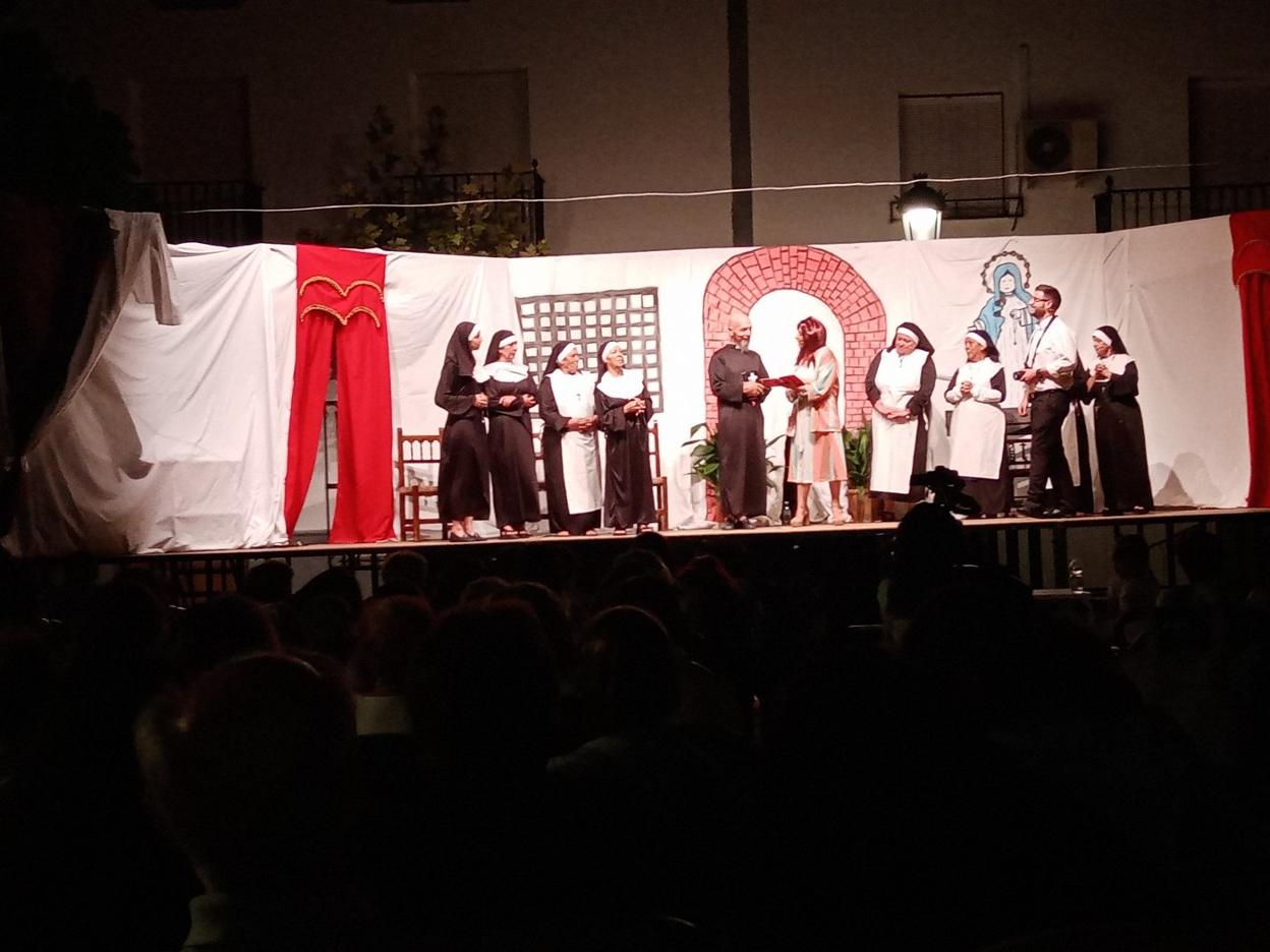 Escena del grupo de teatro 'Amanecer'. 