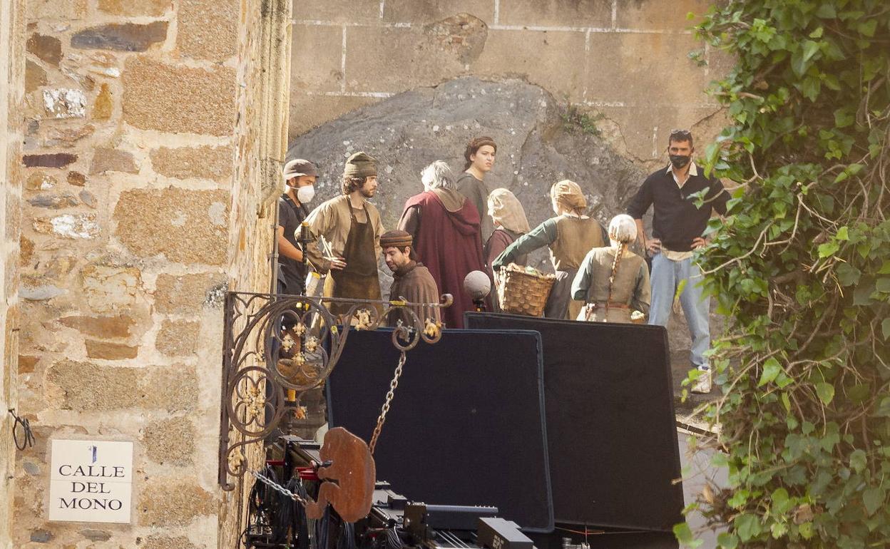 Salaya cree que Cáceres y Trujillo reemplazarán a Dubrovnik en 'La casa del dragón'